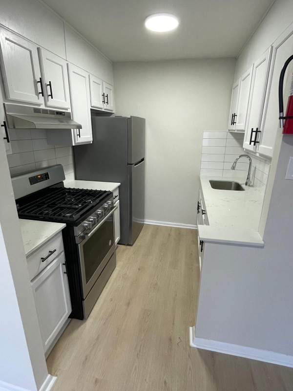 2200 Hamilton Ave Unit D