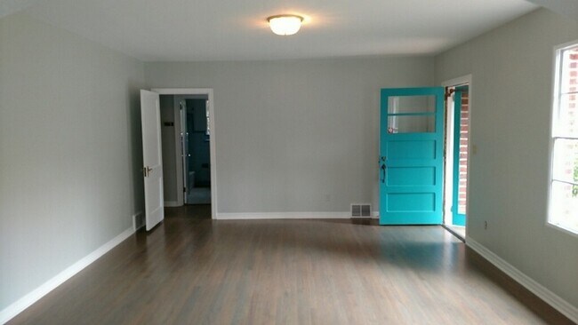 Photo - 1316 N Adams St