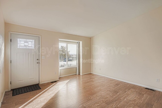 Photo - 7421 Harlan Way