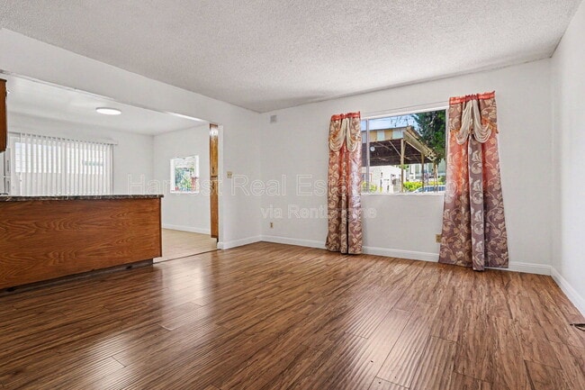 Photo - 3043 Blossom St Unit 1