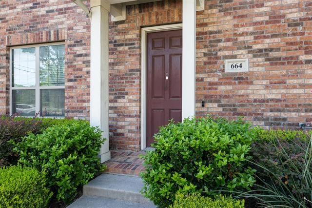 Photo - 664 S Greenville Ave