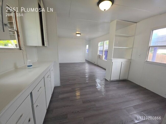 Photo - 2961 Plumosa Ln
