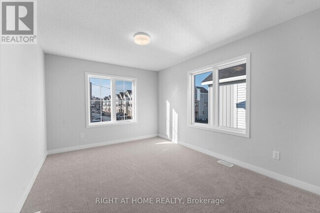 Photo - 717 Tincture Pl