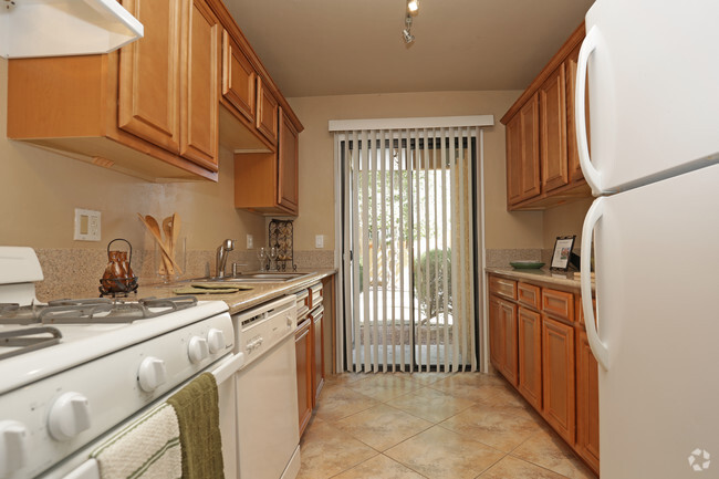 Interior Photo - Pebble Creek Apartments