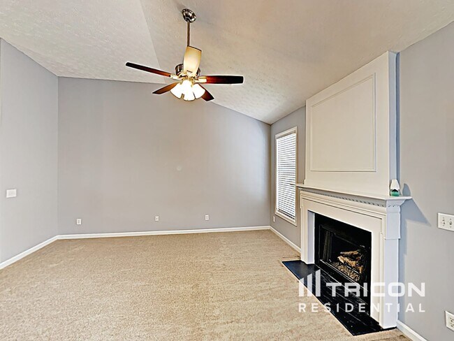 Photo - 420 Heathcliff Ct