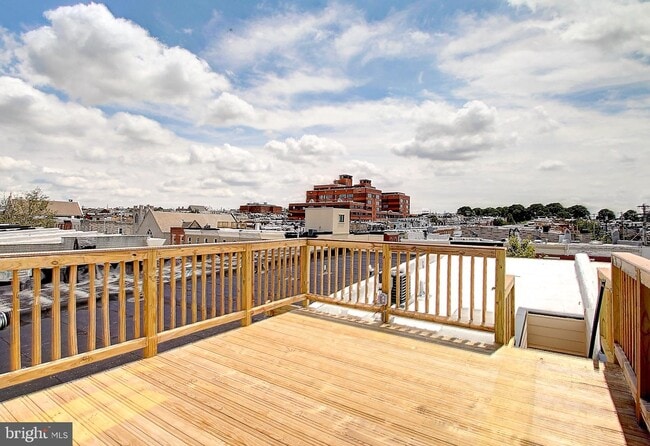 Photo - 3014 E Baltimore St