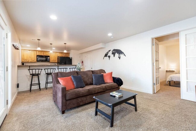 Photo - 2560 Cavalier Dr Unidad SI ID1597553P
