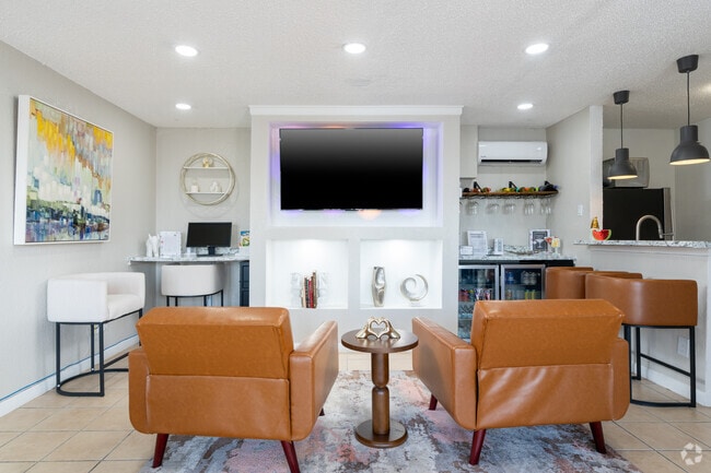 Interior Photo - Sedona Peak