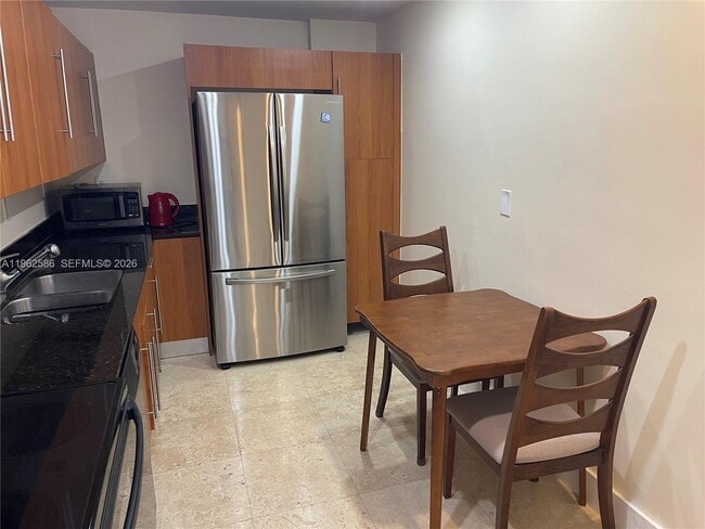 Photo - 3001 S Ocean Dr Unidad 621