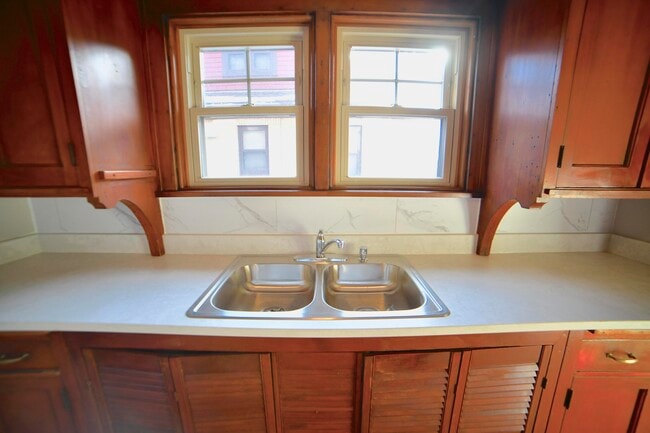 Photo - 4421 N Cramer St