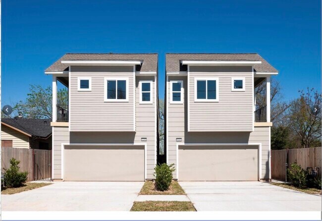 Photo - 5209 Nichols St