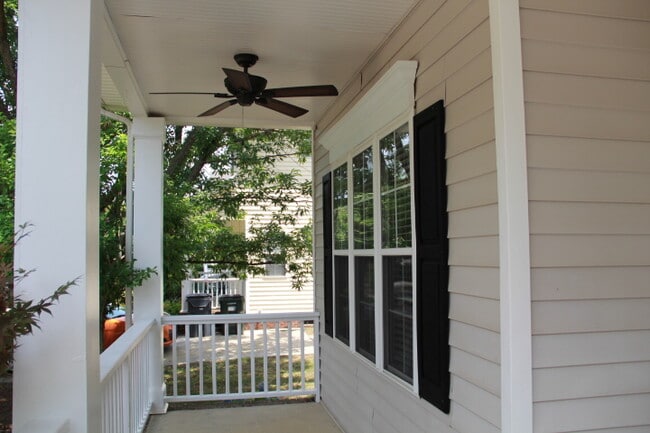Photo - 513 E Maple Ave