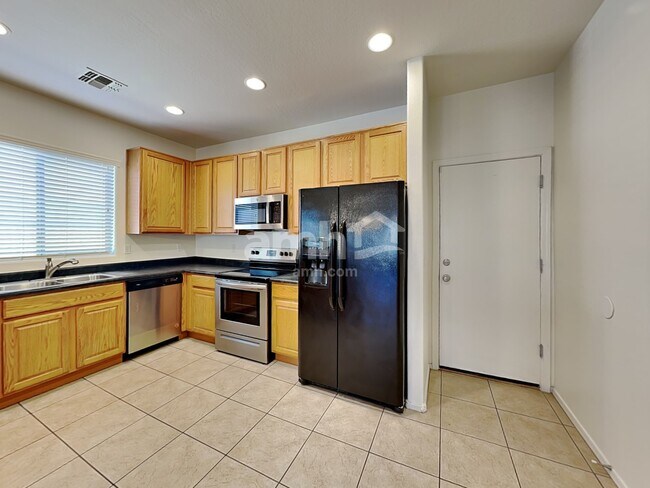 Photo - 16244 W Crenshaw Dr
