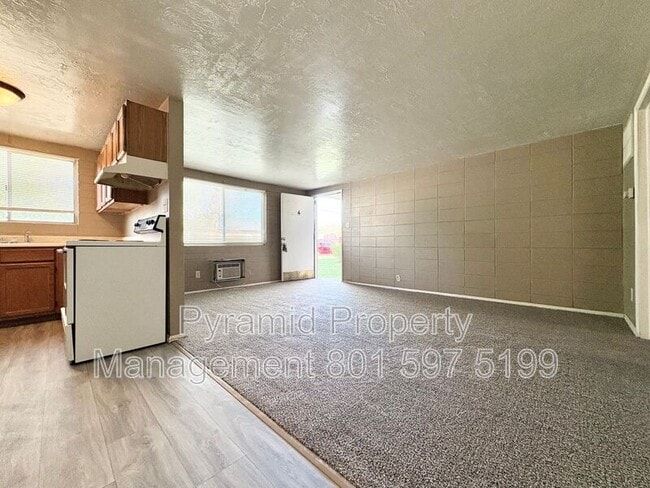 Photo - 805 S Cheyenne St