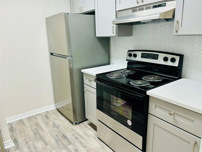 Building Photo - 2800 Jeanetta St Unit 803 Rental