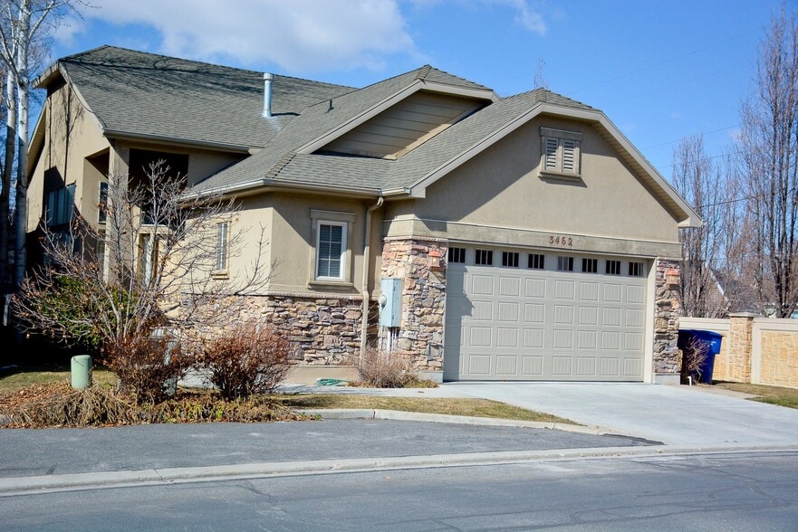 3462 Scott Park Ln