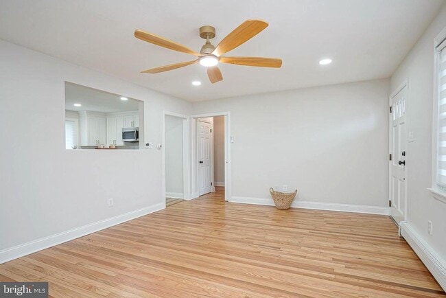 Photo - 10 Garfield Ave