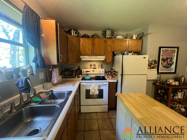 Photo - 530 Bluemont Ave Unit 530