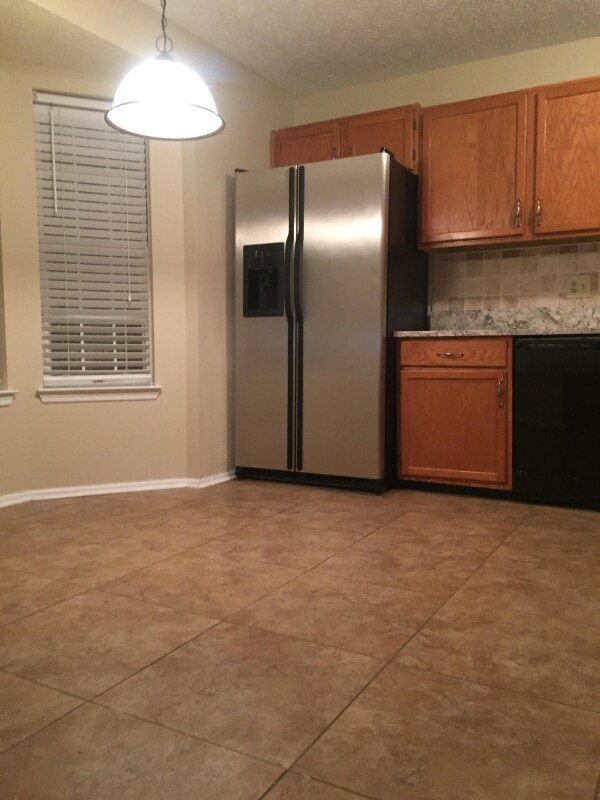 Photo - 3811 Meadow Green Ct