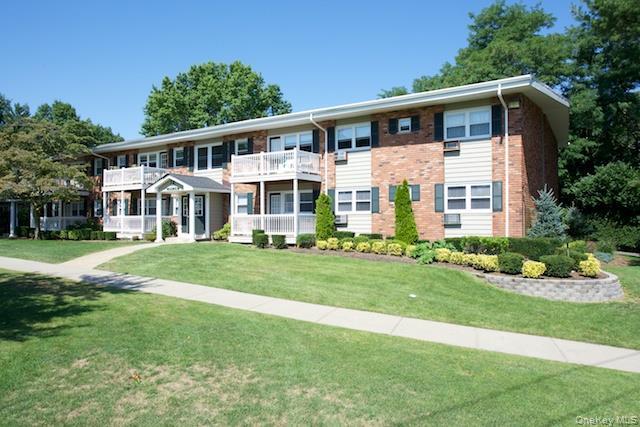 Photo - 1355 Roanoke Ave Unidad 12RF