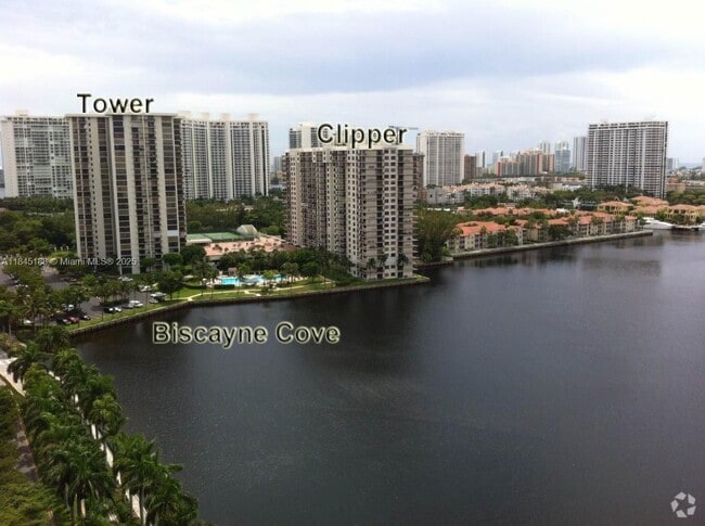 Building Photo - 18151 NE 31st Ct Unit 907 Rental