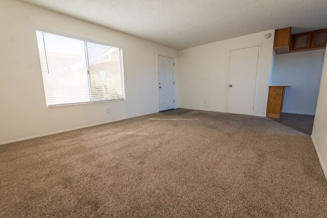 Photo - Cozy Condo! 2 Bedroom, 1 Bath, Washer & Dr...