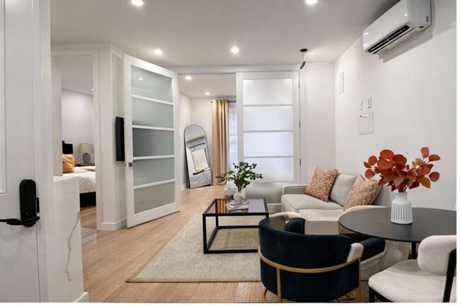 Building Photo - 347 E 78th St Unit ID1460467P