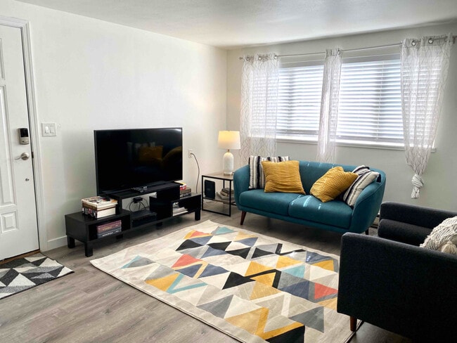 Photo - 1440 NW 60th St Unit #1