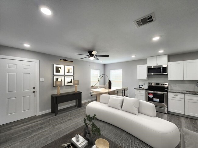 Building Photo - 7735 Orebo St Rental