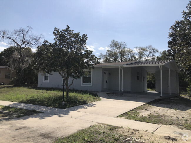 Building Photo - 7004 Merrick Ln Rental