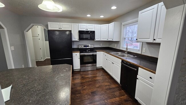 Photo - 315 N Pecan St