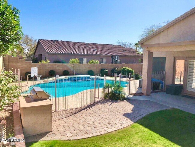 Photo - 345 N Date Palm Dr