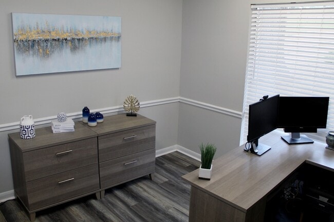 Photo - Woodland Villas Apartments