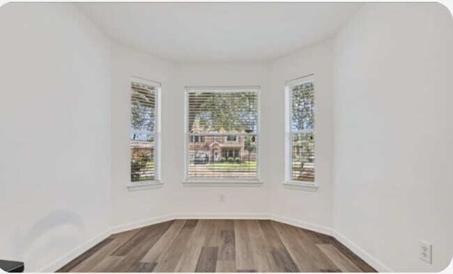 Photo - 4803 Drew Forest Ln