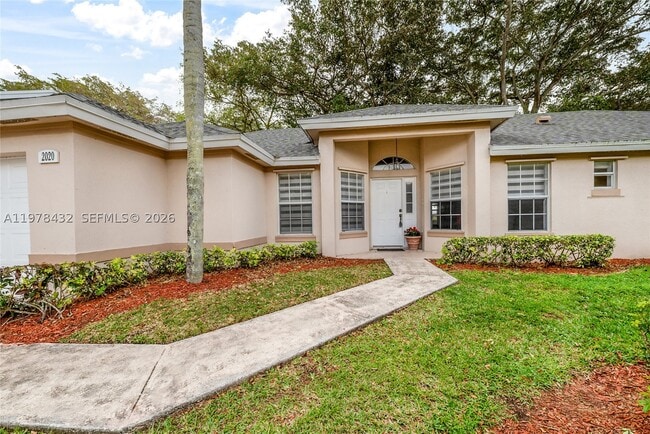 Photo - 2020 SE 5th Pl