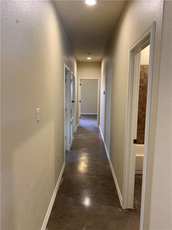 Photo - 379 Joanne Lp