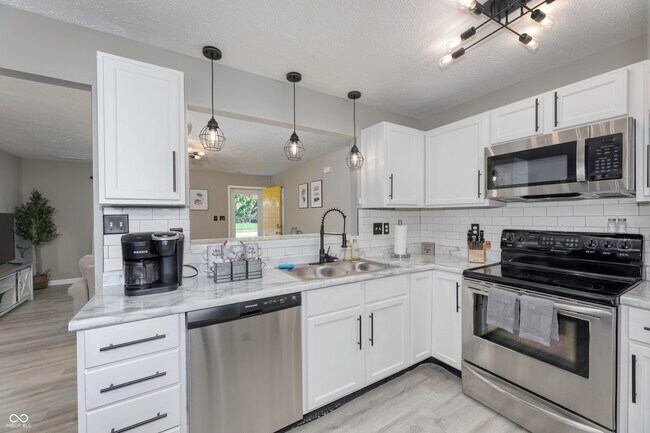 Photo - 8126 Xenia Dr