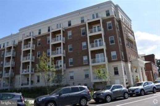 Building Photo - 6803 Cameron Dr NW Unit #penthouse 3