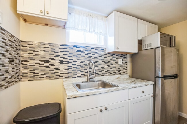 Photo - 1700 68th Ave