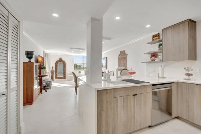 Photo - 600 Egret Cir Unit 7504