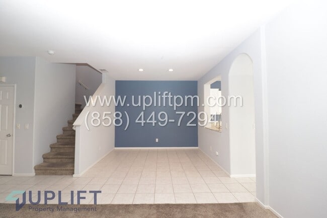 Photo - 4 Bed 2.5 Bath Townhouse in Oceanside AVAILABLE NOW!