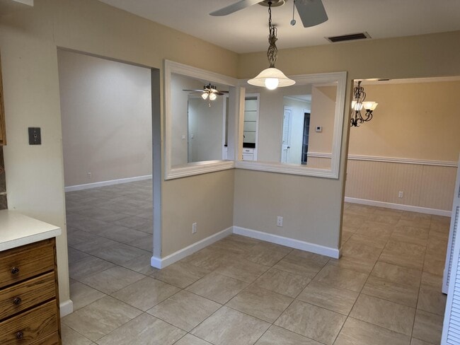 Photo - 2632 SW Willowood Cir