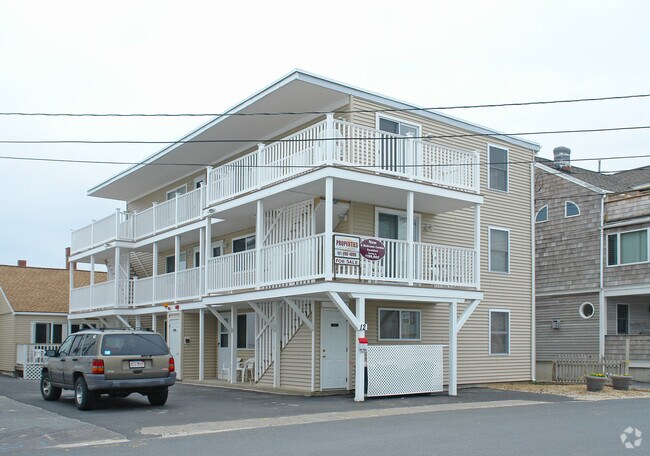Photo - 12 Atlantic Ave Apartments