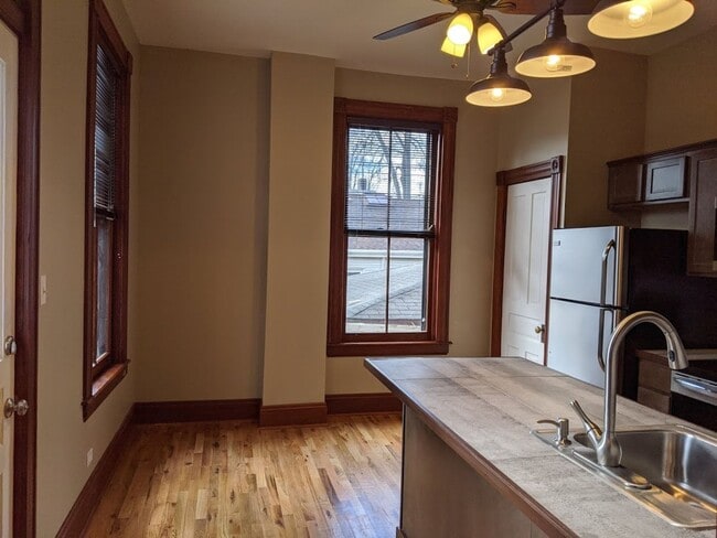Photo - 2221 Scott St Unit 2221 Scott Blvd.