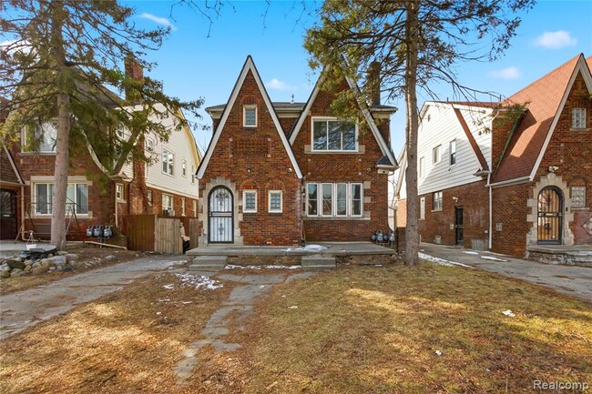 Photo - 14615 Winthrop St