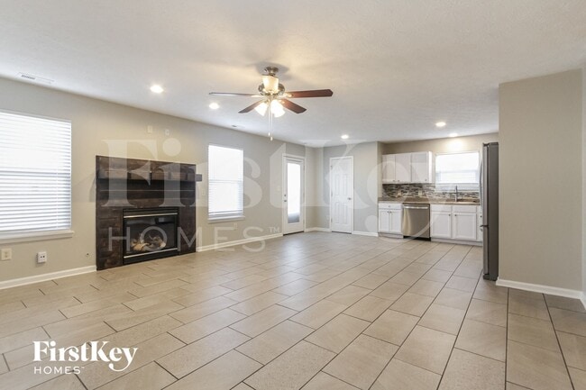 Photo - 235 Heartwood Hill
