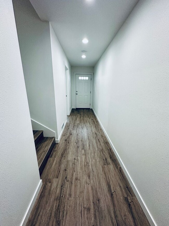 Photo - Spacious 3 BR / 3.5 BA Home in Prime Corvallis Location — $2,250 Unit 104