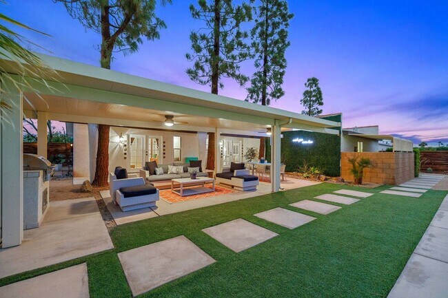 Photo - Casita Cerritos - Pool, Jacuzzi, and Pet F...