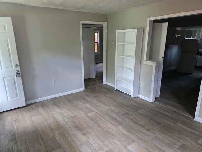 Photo - Spacious 3BD/2BA Home