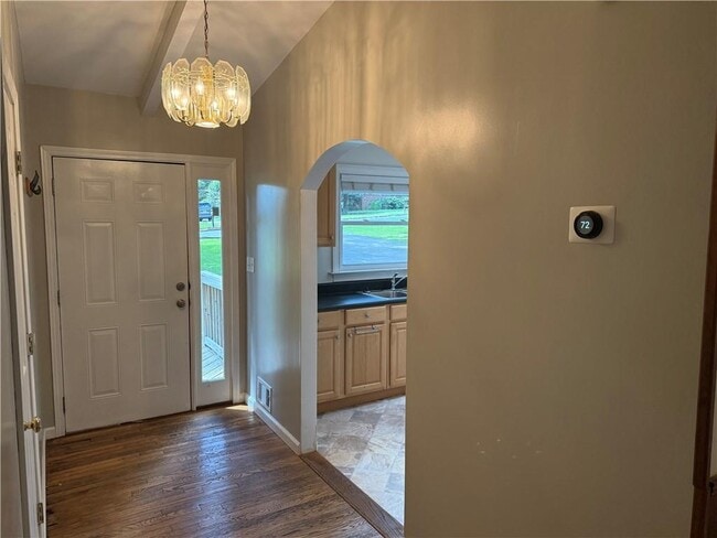 Photo - 3544 Raymond Dr